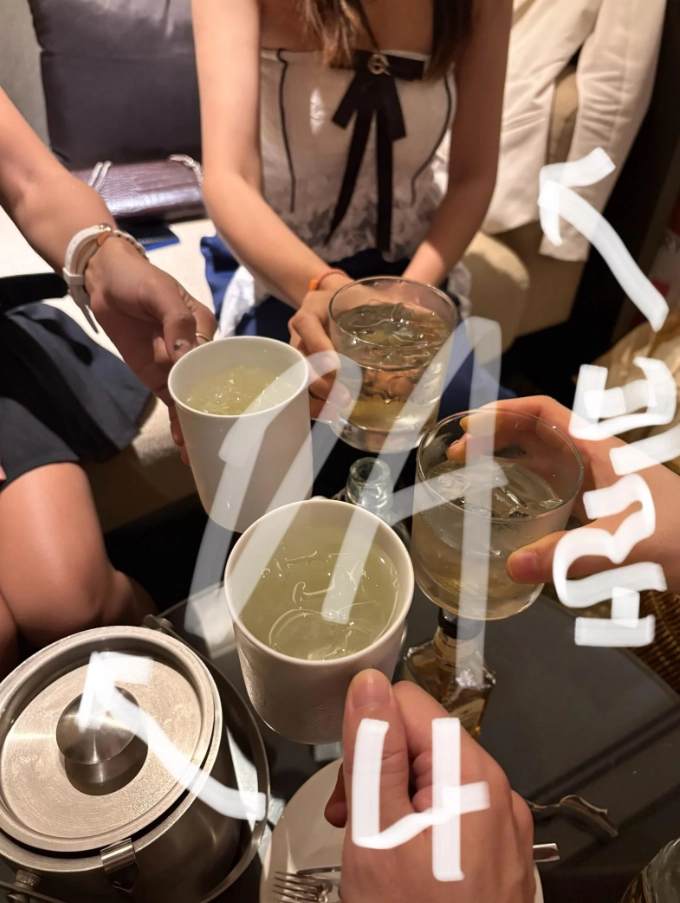 **붓다데이에서 시작된 하루의 기록, 그리고 호텔 술파티까지**